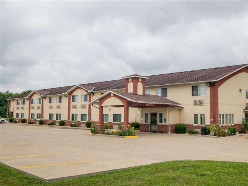 מלון Mount Carmel Super 8 By Wyndham Mt. Carmel Il מראה חיצוני תמונה