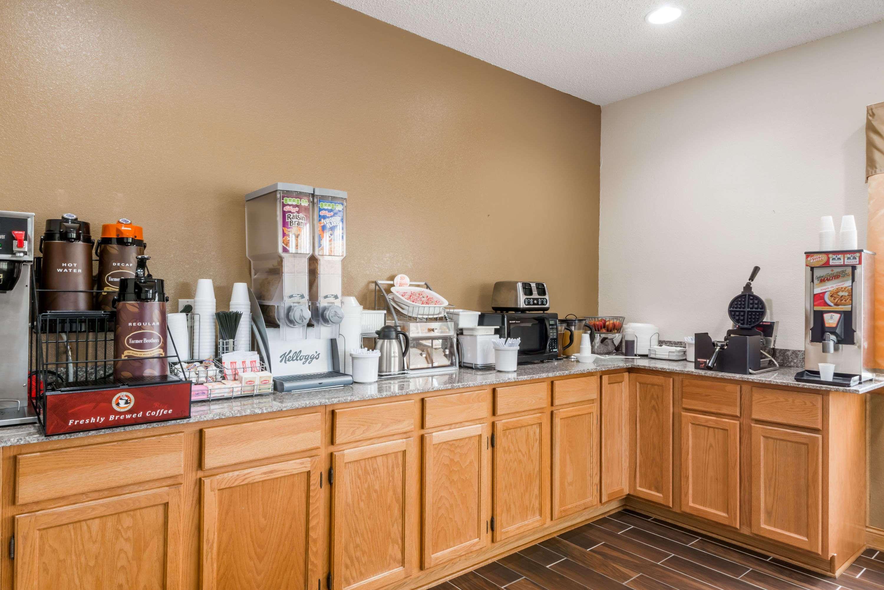 מלון Mount Carmel Super 8 By Wyndham Mt. Carmel Il מראה חיצוני תמונה